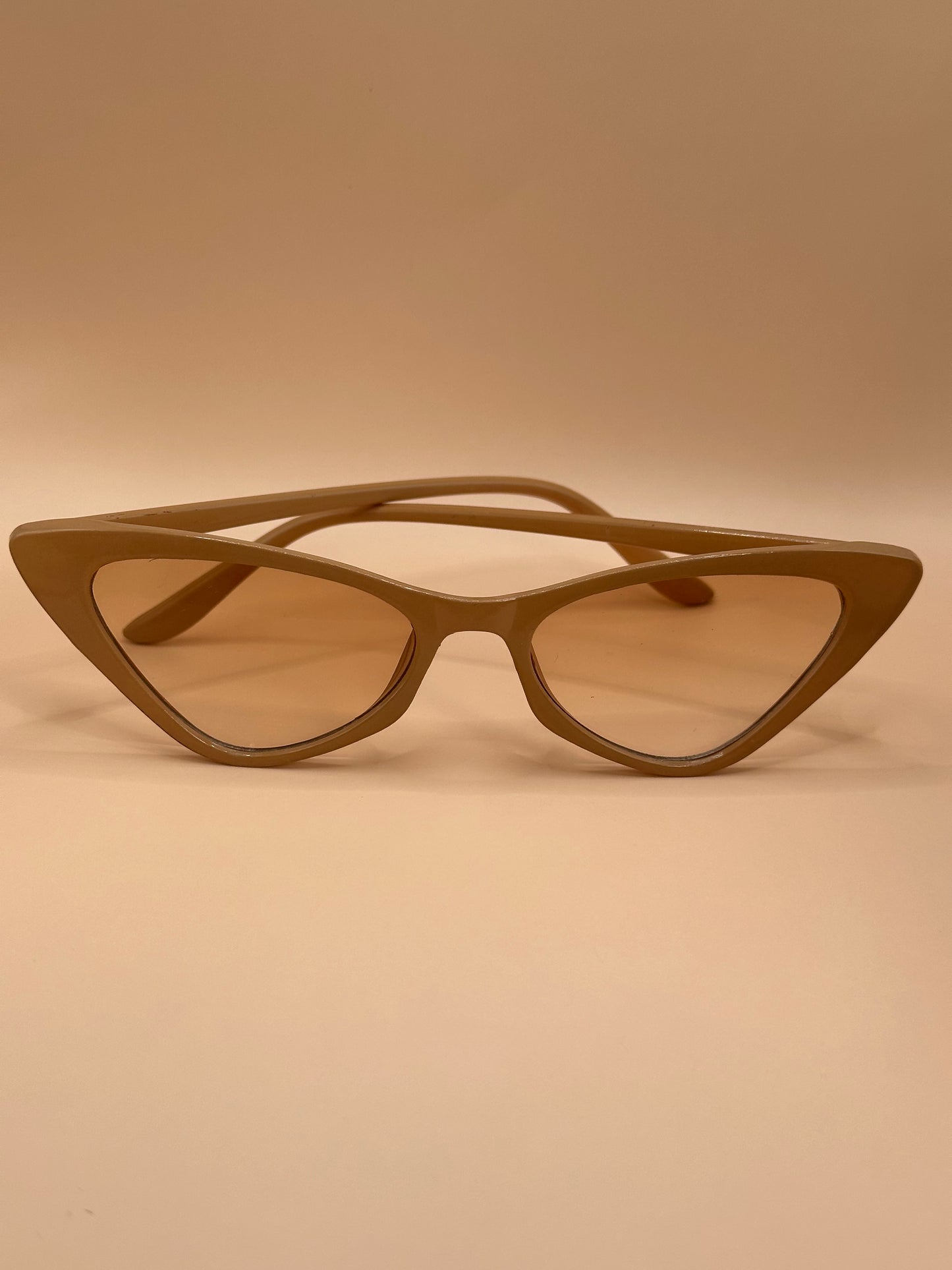 Pointy sunglasses