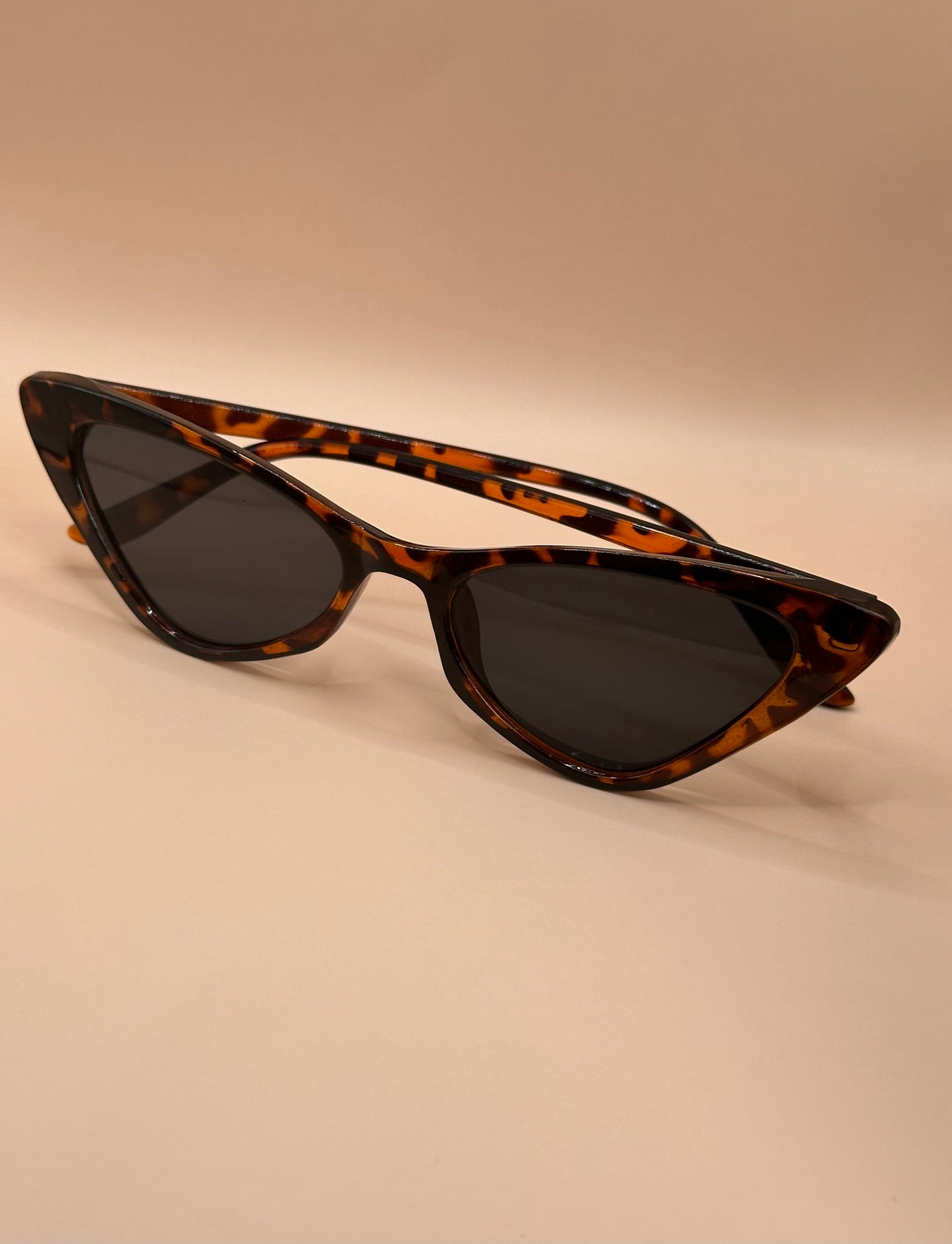 Pointy sunglasses
