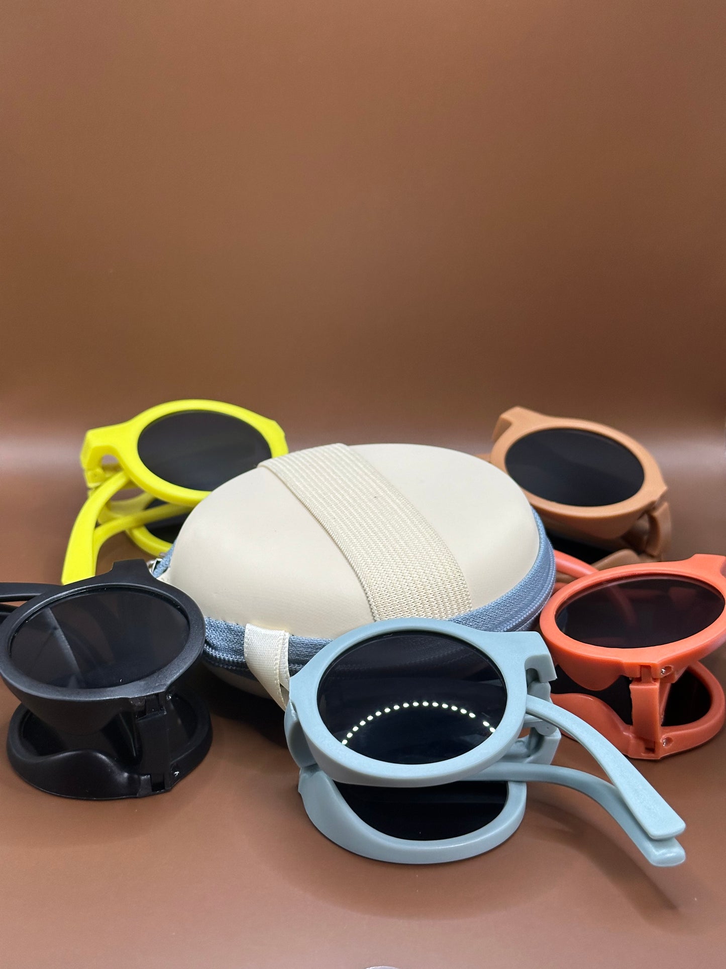 Flexible kids sunglasses